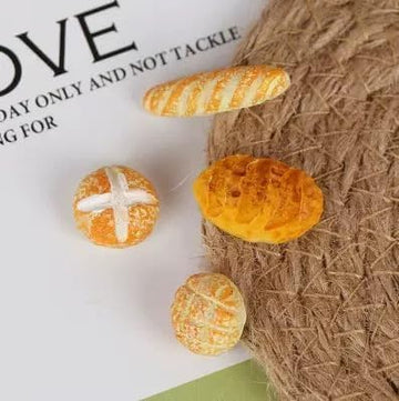 4Pcs Miniature Bread Decorations, 1/12 Scale Resin Bakery Food for Dollhouse, DIY Crafts and Model Displays