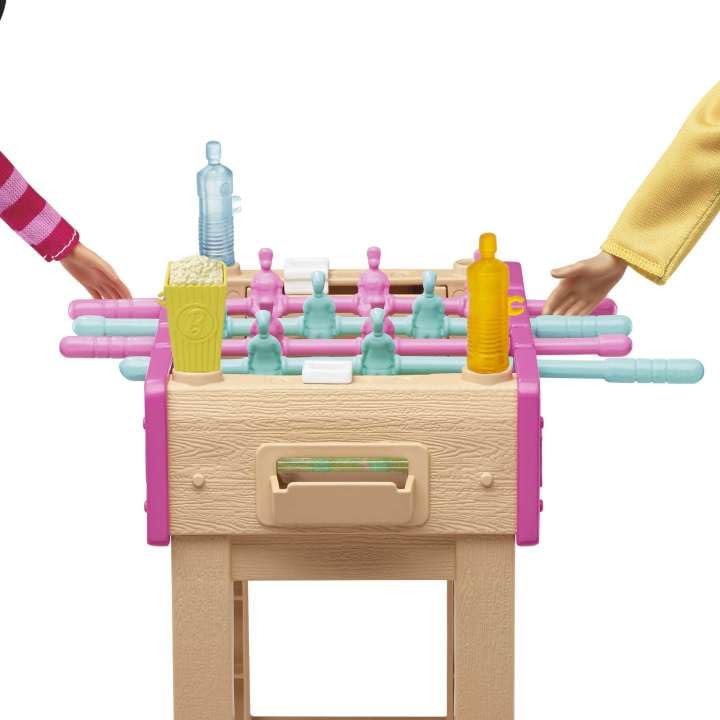 Barbie Mini Playset with Pet, Accessories and Working Foosball Table, Game Night Theme, Gift for 3 to 7 Year Olds