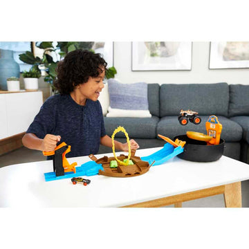 Hot Wheels Monster Trucks Stunt Tire Playset Bundle