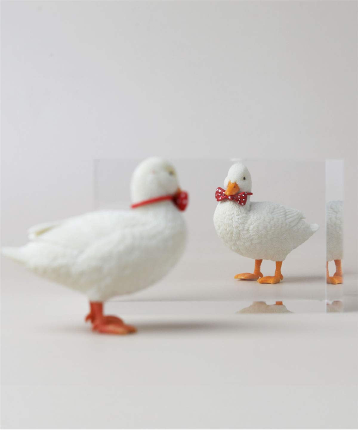 Lana Toys Call Duck Realistic Animal Model Resin Decoration Gift for Adult (2050B)