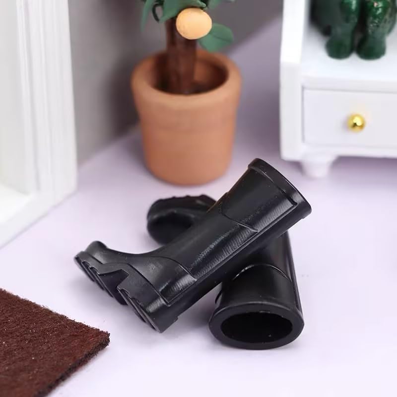1 Pair Miniature Rubber Boots for Dollhouse, 1/12 Scale, Black, Garden Accessories