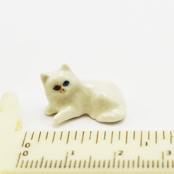 SSJSHOP Kitten Cat Tiny Dollhouse Figurines Hand Painted Ceramic Animals Collectible Gift Home Garden Decor (White)