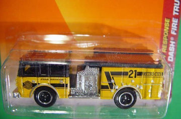 Matchbox 2009-2010 Yellow-Orange Pierce Dash Fire Truck 56/100, Emergency Response 6/8 - Metro City Fire Rescue 21