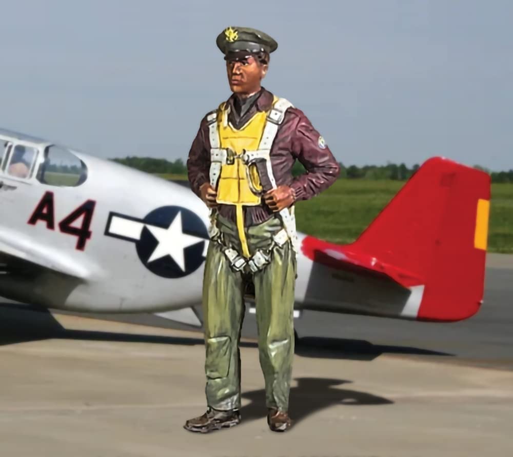 W. Britain Museum Collection 10104 U.S.A.A.F. Tuskeegee Airman 1943-1945 1:30 Scale Metal