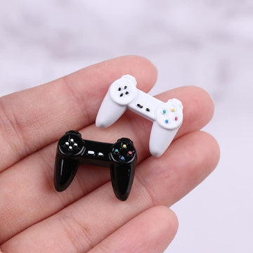 2Pcs Dollhouse Miniature Gamepad Model Game Controller, Funny Gamepad Model, 1:12Dollhouse Decor Accessories