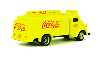 Motor City Classics | Coca-Cola 1947 Bottle Truck (Yellow) 1:87 Scale Model Diecast Collectible 439954