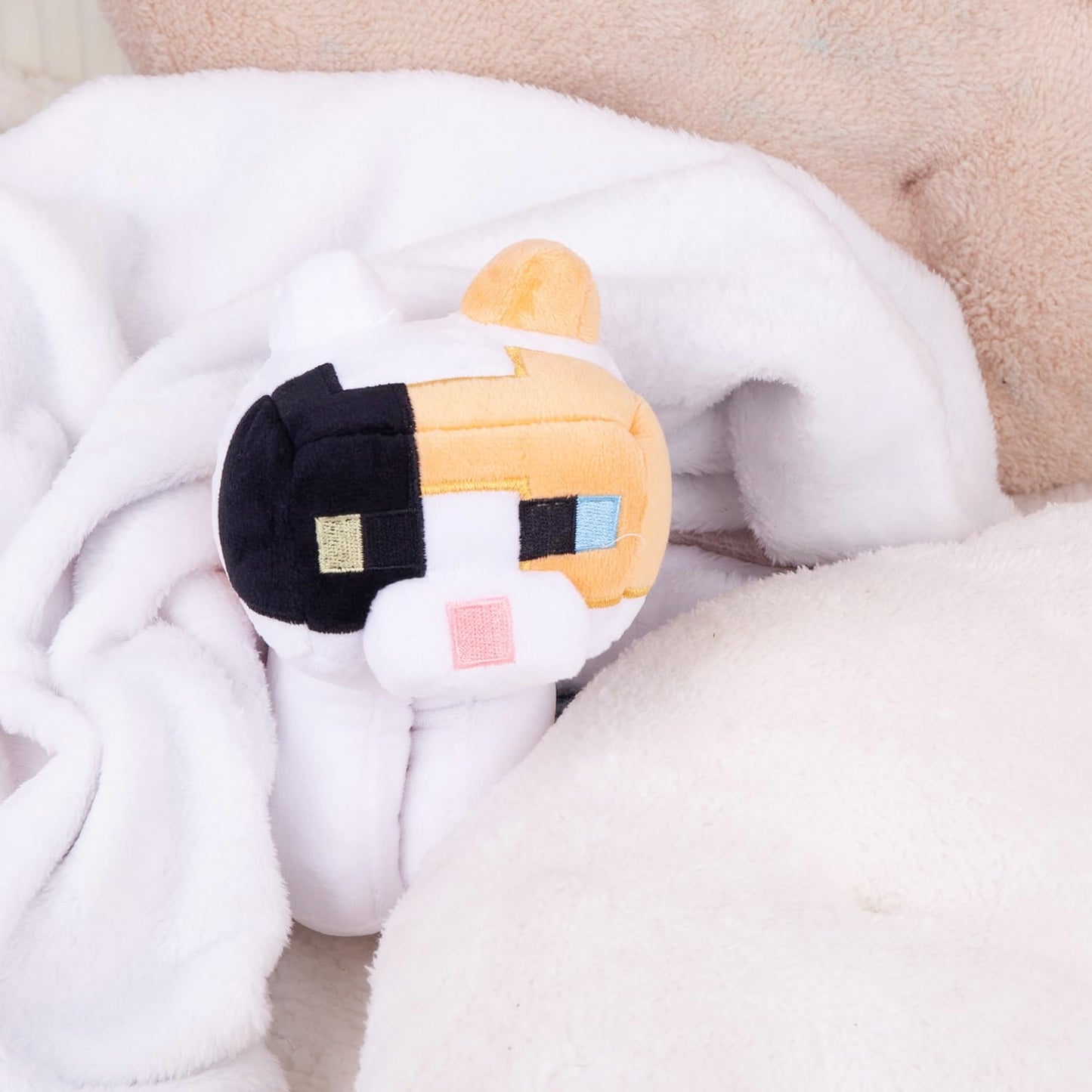 Pixel-Style Game Basic Plush Character Soft Toy, Video Game-Inspired Collectible Plushies Gifts for Kids & Fans (Calico)