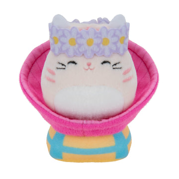 Squishville by Original Squishmallows Deluxe Glamping Playscene - Includes 2-Inch Paulita The Pink Tabby Cat, Bucket Chair, Sleeping Bag & Glamping