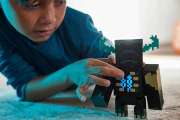 Mattel Minecraft Toys Warden Action Figure with Lights, Sounds and Accessories, Gift for Kids (Amazon Exclusive)