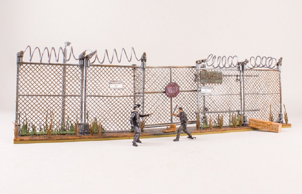 McFarlane Toys The Walking Dead AMC TV Series Prison Gate & Fence Building Set #14556 192 pcs