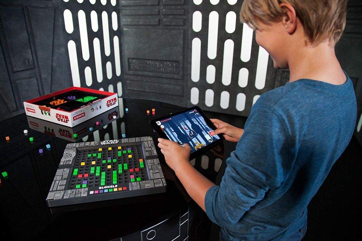 STAR WARS BLOXELS Discontinued from Manufacturer