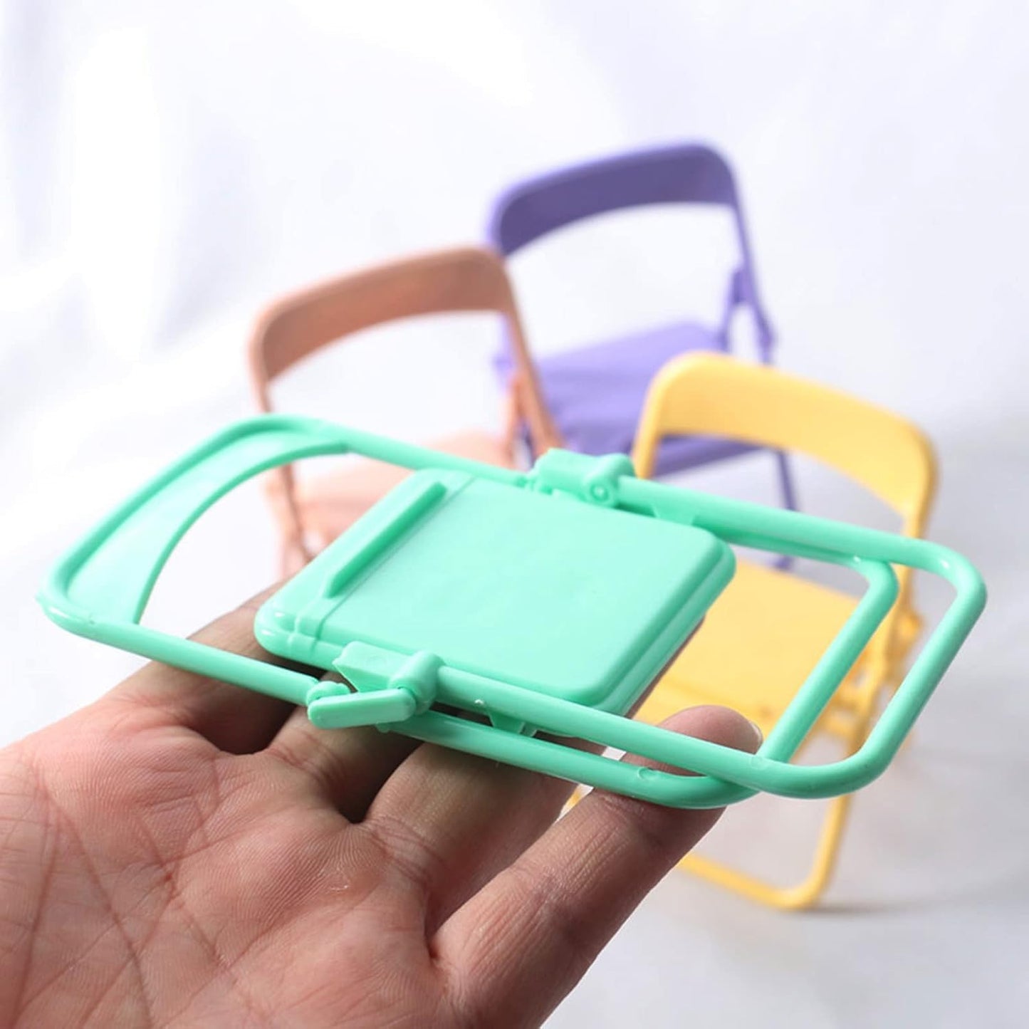 5Pcs MiniatureDollhouse ChairsMulticolour Simulation Mini Folding Back Small Chair Model Dollhouse Doll House Miniature Plastic Scene Props for Micro
