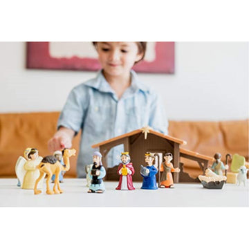 BibleToys Nativity Set - Christmas Story Manger Scene, 18 Pieces With Birth of Baby Jesus Mini-Storybook (in English & Spanish), Little Animals