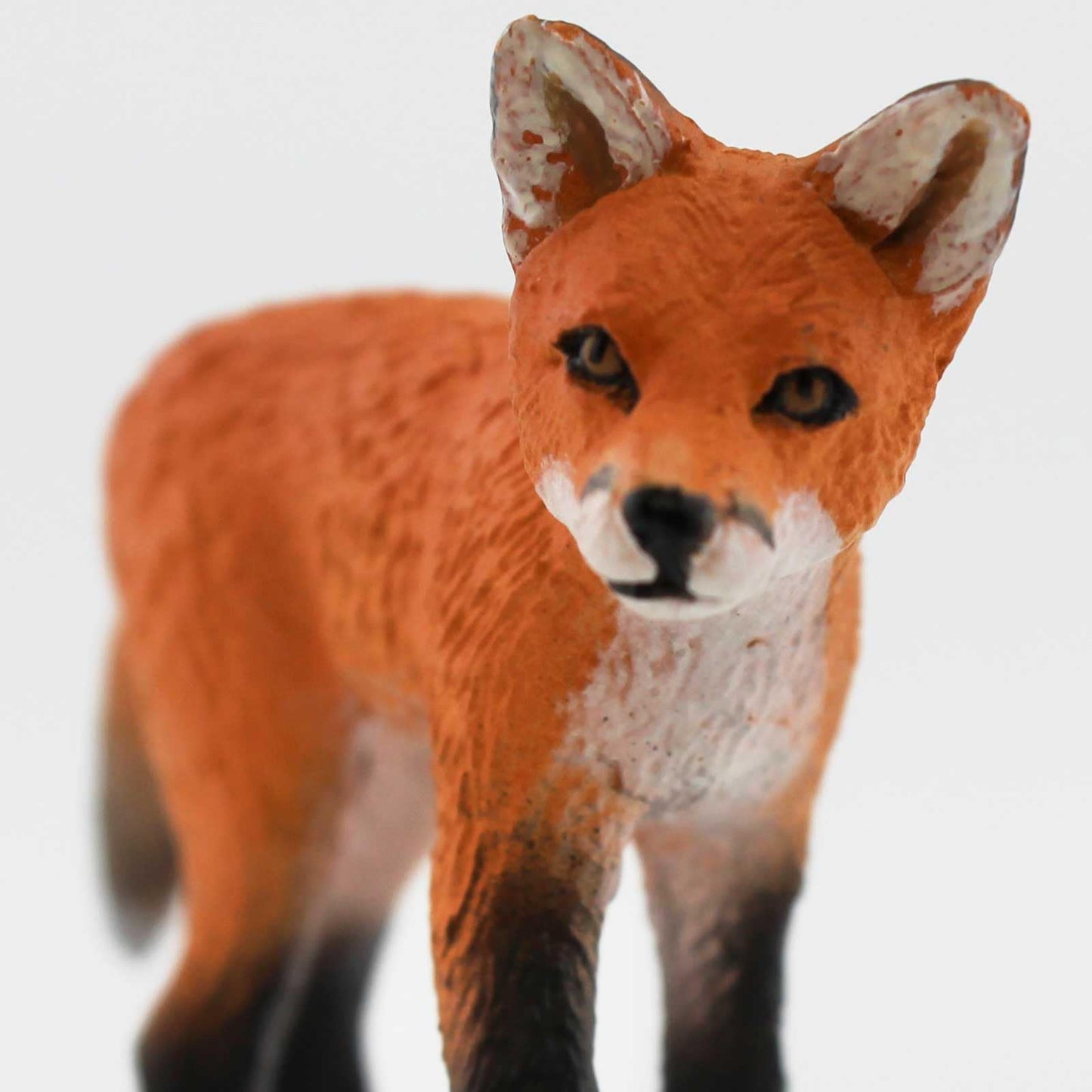 Safari Ltd. Red Fox Kit Figure - Realistic 2.75" Animal Model - Educational Toy for Boys, Girls, and Kids Ages 3+