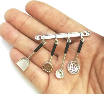 1:12 Scale Stainless Steel Mini Kitchen Tools for Dollhouses, Realistic Utensil Set for Fairy Gardens, DIY Craft Dioramas and Model Displays