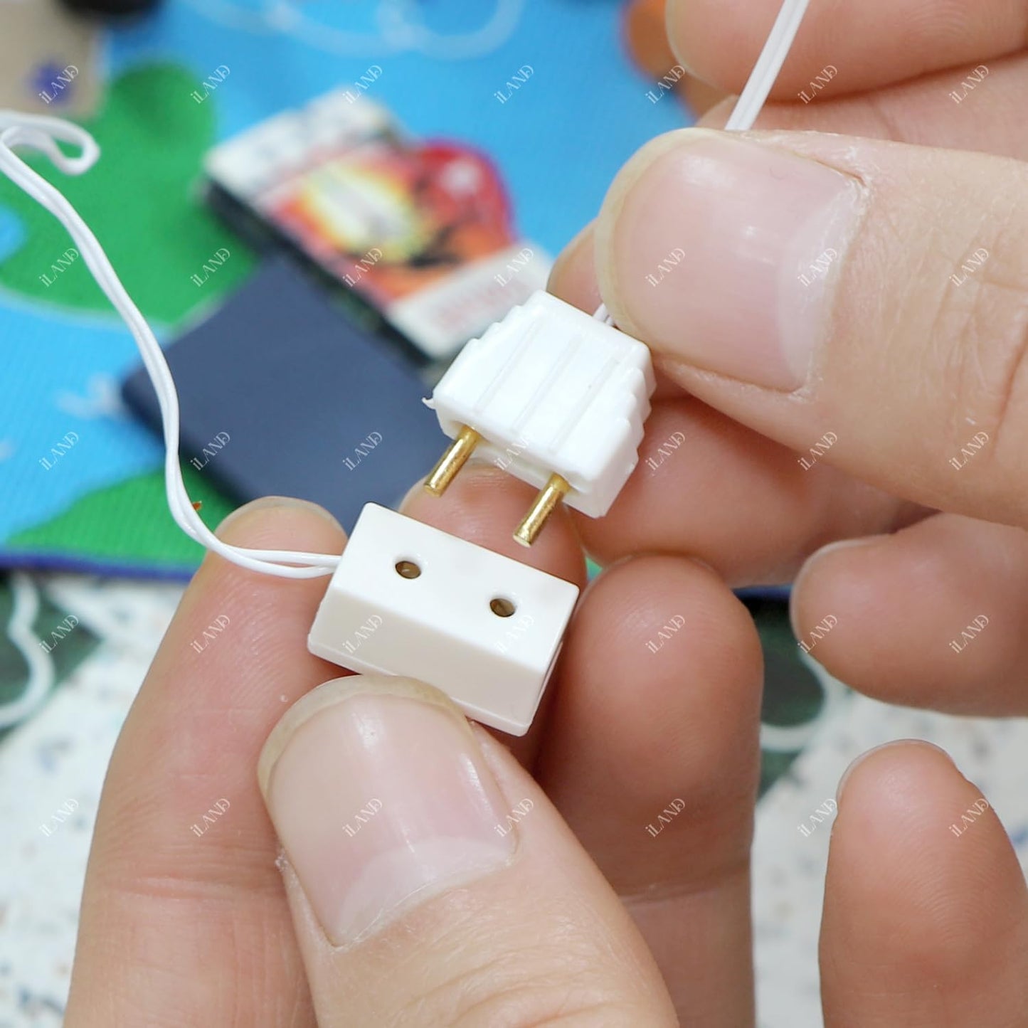 iLAND 1:12 Scale Accessories of Dollhouse Lighting Power Strip Supply Wire,12V Extension Cords for Miniature Lights in DIY Miniature House Kit