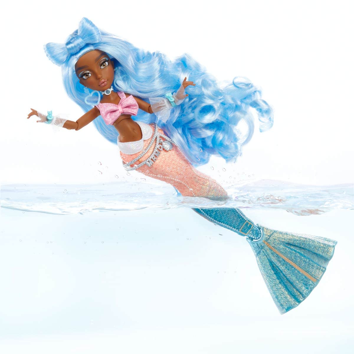 MERMAZE MERMAIDZ Color Change Shellnelle Mermaid Fashion Doll with Designer Outfit & Accessories, Stylish Hair & Sculpted Tail, Poseable, Multicolor