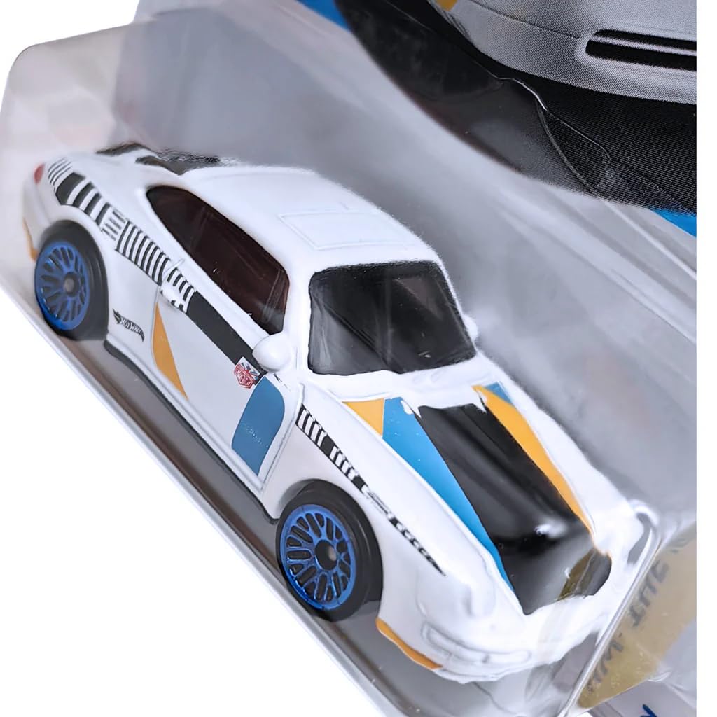 Hot Wheels '96 Porsche Carrera Myles Walker HW: The 90's 1/10 (174/250) HTF01 White 2024 + Protector Short Card Frikimonkey