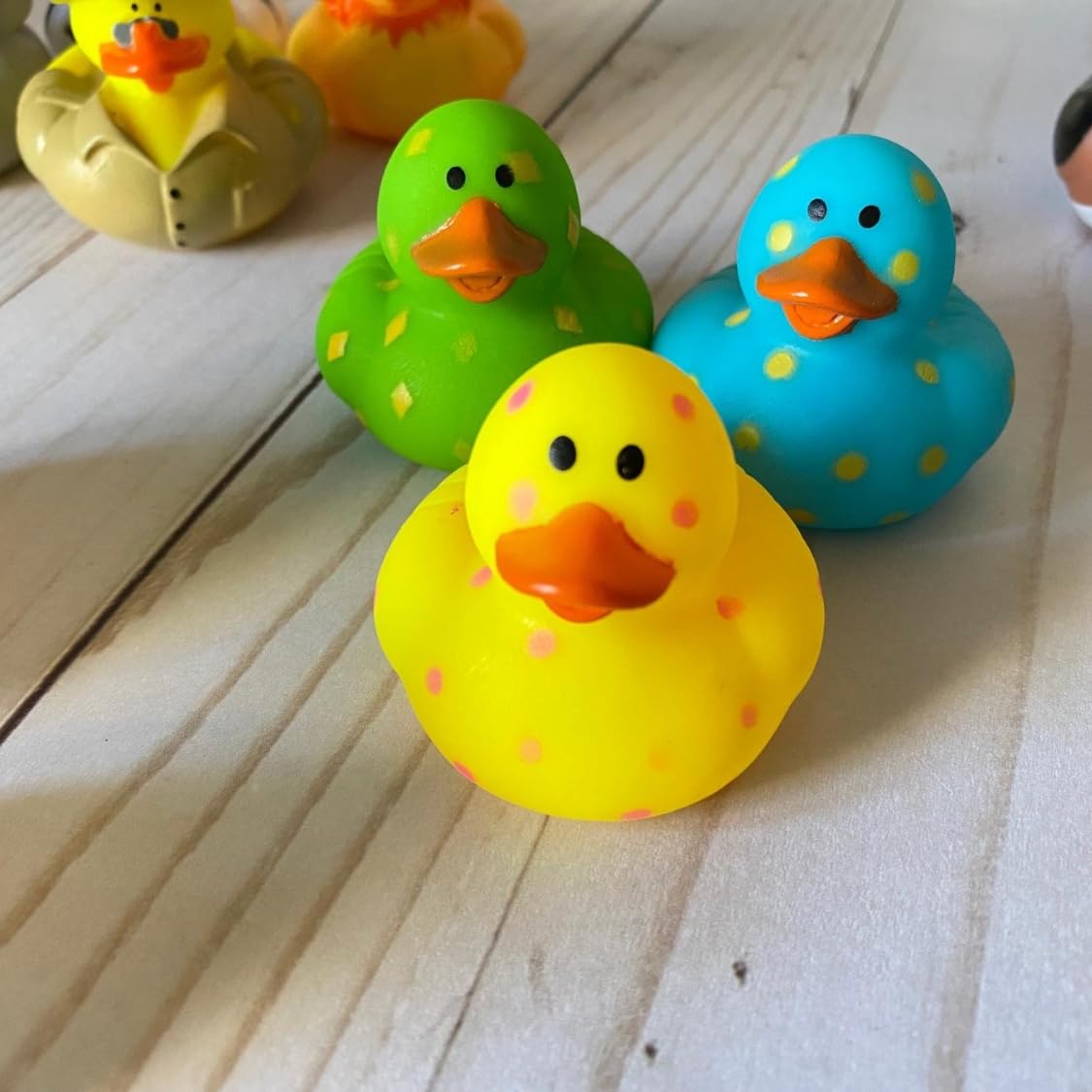 Fun Express Bright Pattern Rubber Duckies - Toys - 12 Pieces