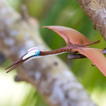 Safari Ltd. Quetzalcoatlus Figurine - Detailed 8.75" Wingspan Dinosaur Figure - Educational Toy for Boys, Girls, and Kids Ages 3+