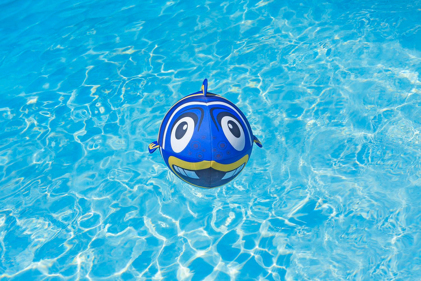 Poolmaster Inflatable Floating Swimming Pool Toy Fish Ball (Blue)