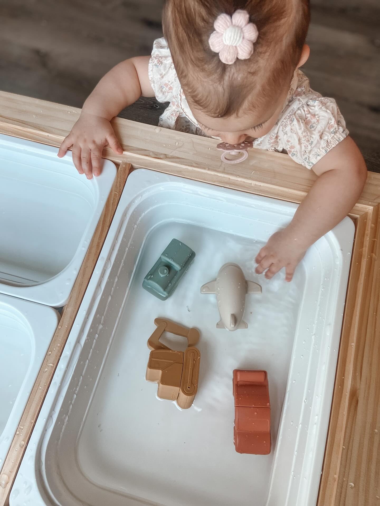 Brooklyn Neutral Vehicle Bath Set, Non Toxic Aesthetic Toys for Baby and Toddler, Includes a Car, Plane, Excavator and Train, Perfect for Bathtub