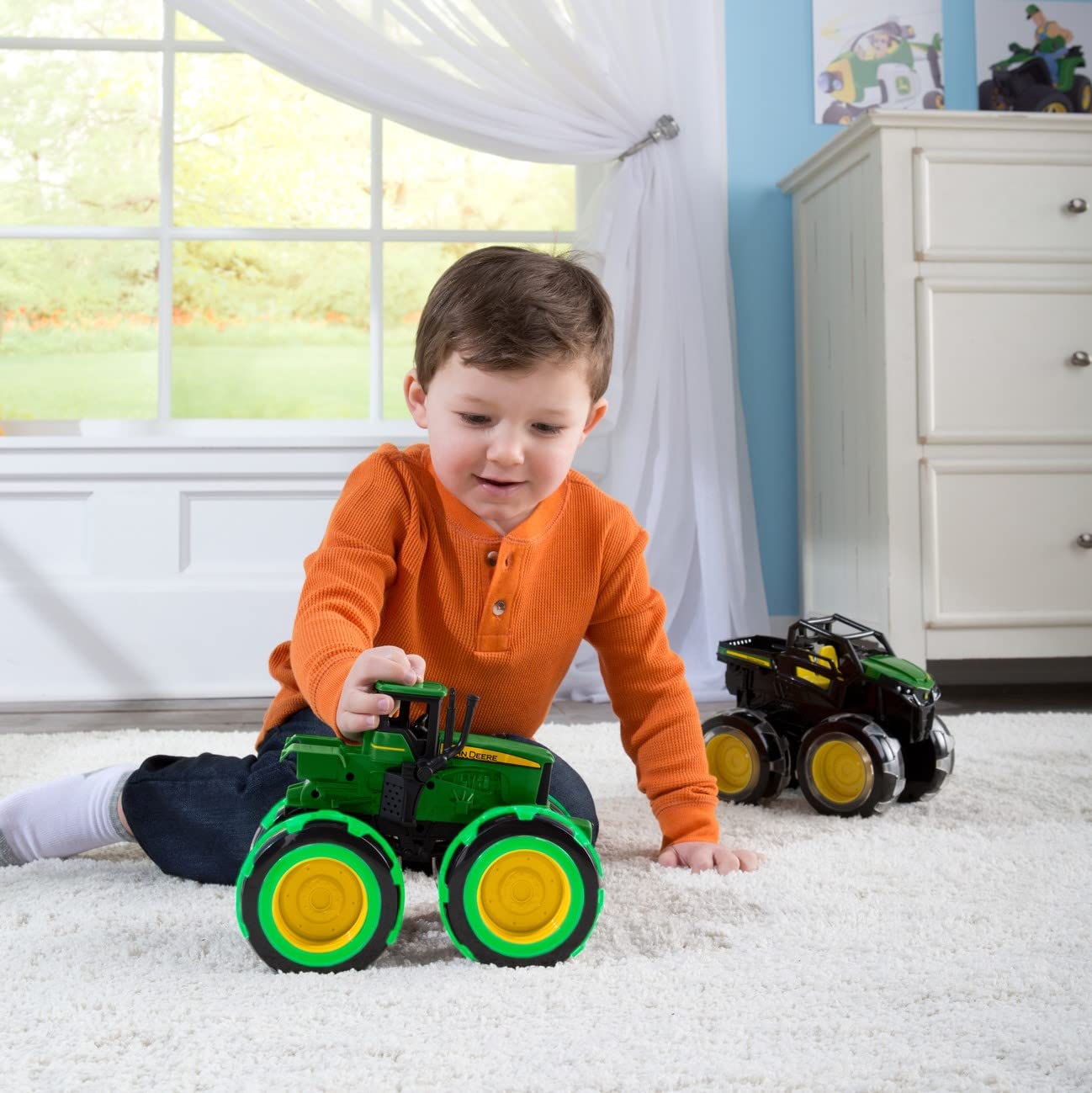 TOMY Monster Treads Lightning Wheels - John Deere Tractor - Motion Activated Light Up Monster Truck Toy - John Deere Tractor Toys with Monster Truck