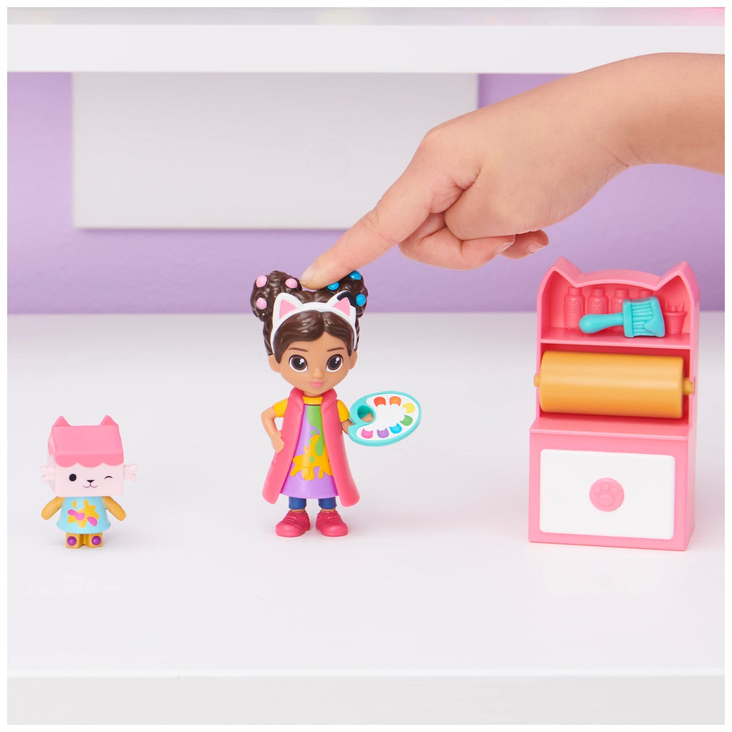 Gabby's Dollhouse - Art Studio - Gabby's Dollhouse Art Studio with 2 Figures, 2 Accessories, 1 Surprise Box and a Furniture - 6062025 - Toys Kids 3