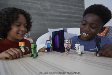 Minecraft Goat Action Figure, 3.25-in, with 1 Build-a-Portal Piece & 1 Accessory, Building Toy Inspired by Video Game, Collectible Gift for Fans