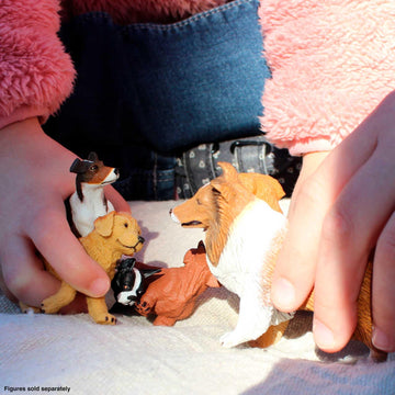 Safari Ltd. Collie Figurine - Lifelike 4" Dog Figure - Educational Toy for Boys, Girls, and Kids Ages 3+