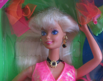 Cut and Style BARBIE Doll w Attachable Hair (1994)
