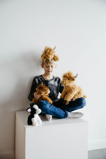 The Petting Zoo Highland Cow Plushie Stuffed Animal, Gifts for Kids, Wild Onez Wildlife Animals, Blonde Cow Plush Toy, 12 inches