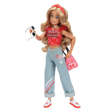 Disney ILY 4ever Fashion Dolls Inspired by Minnie 11.5" Tall with 13 Points of Articulation, Multi-Outfit Closet Set and a Glittery Mickey Ring for