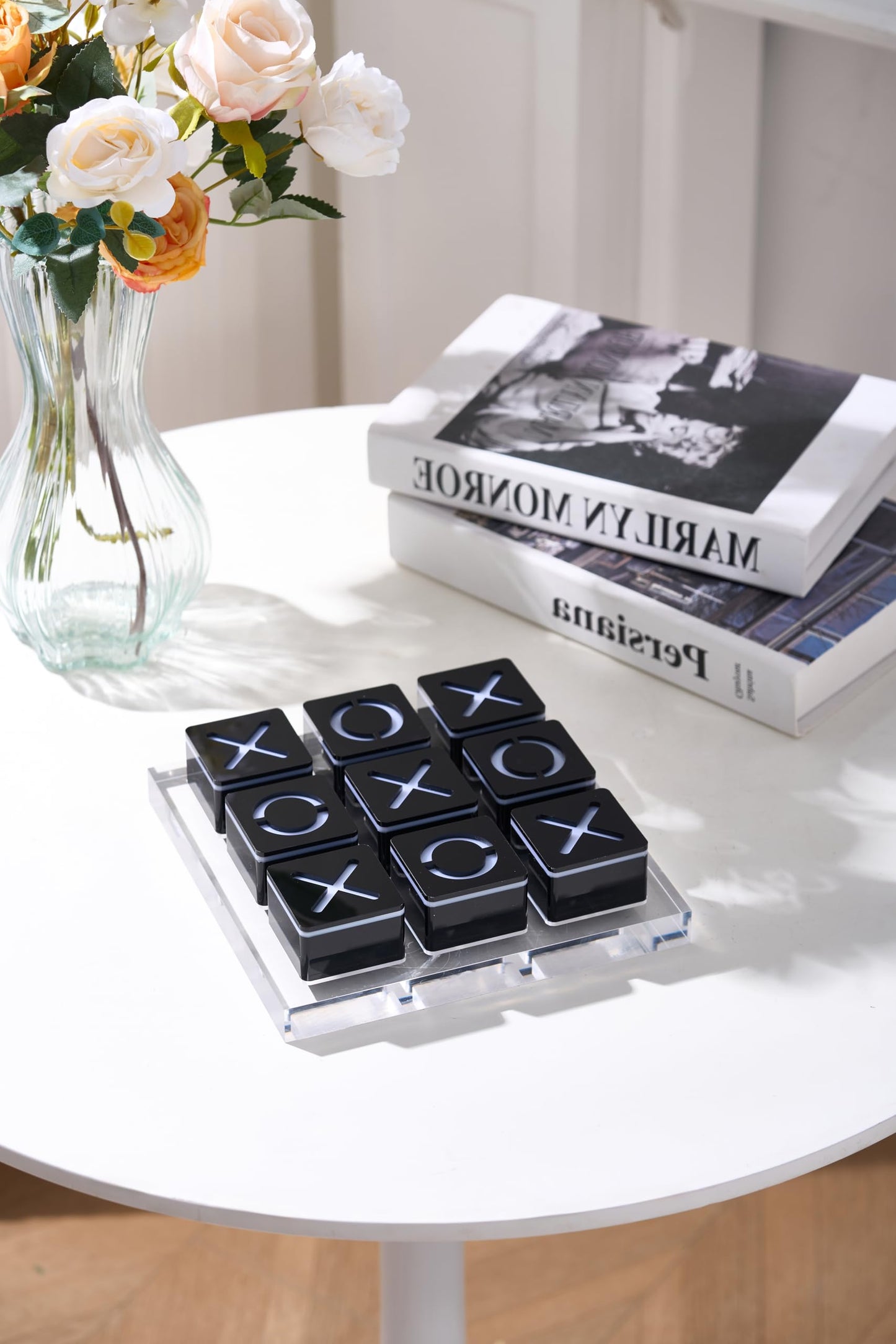 LuxLand Home Modern Tic Tac Toe for Home Decoration Black Acrylic XO with Clear Base Decorative Tic Tac Toe Table Top Decoration Coffee Table Decor