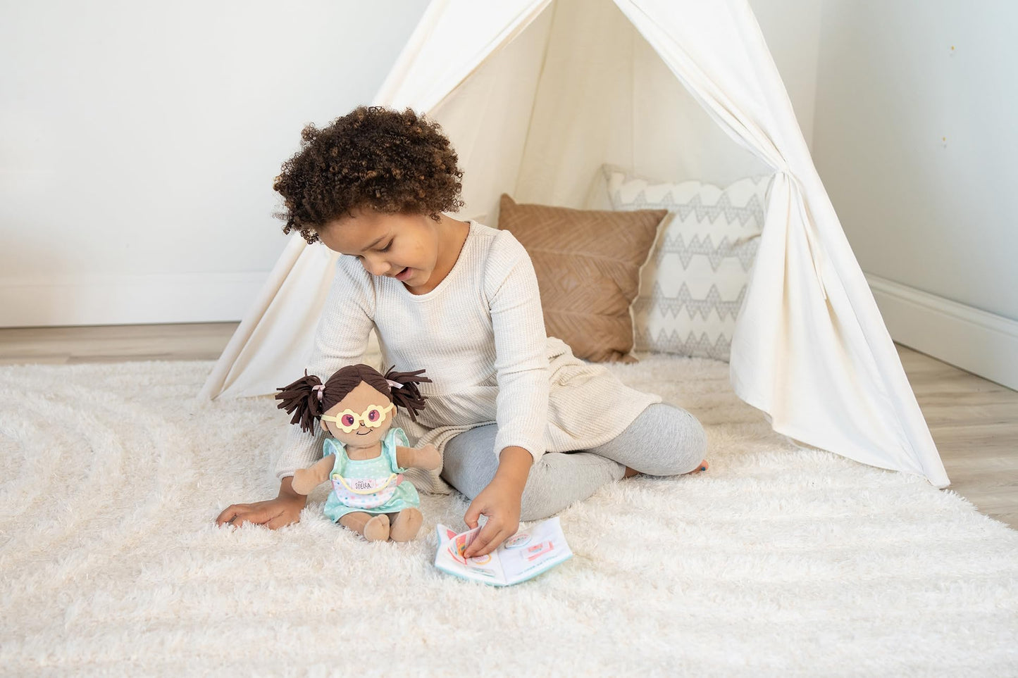 Love, Stella Travel Adventures Doll Accessory Play Set by Manhattan Toy