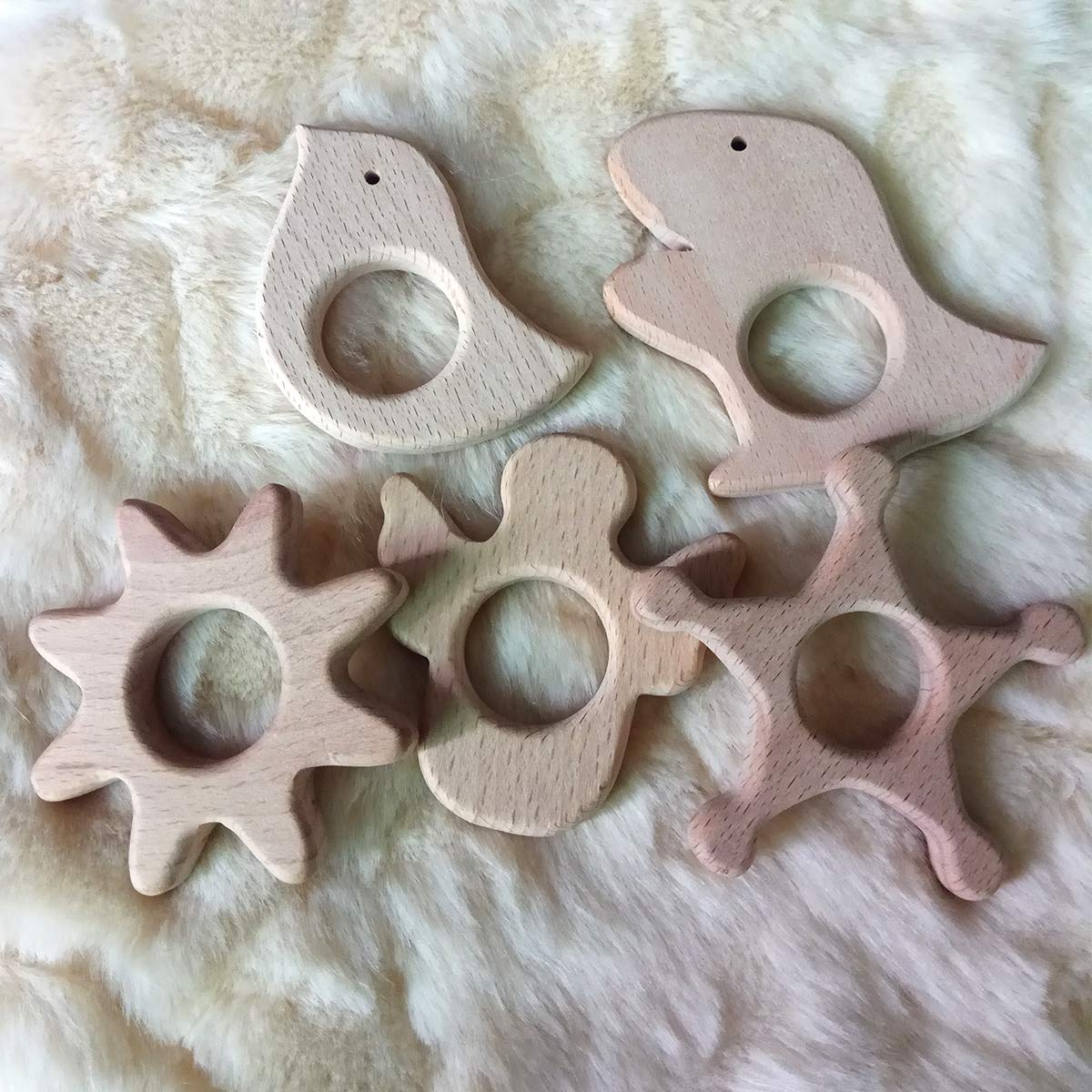 10pcs Lovely Cartoon Wood Bird Montessori Toy Pure Natural Animal Shape Beech Wooden Toys Handmade Pattern DIY Jewelry Making Necklace Pendant (Bird