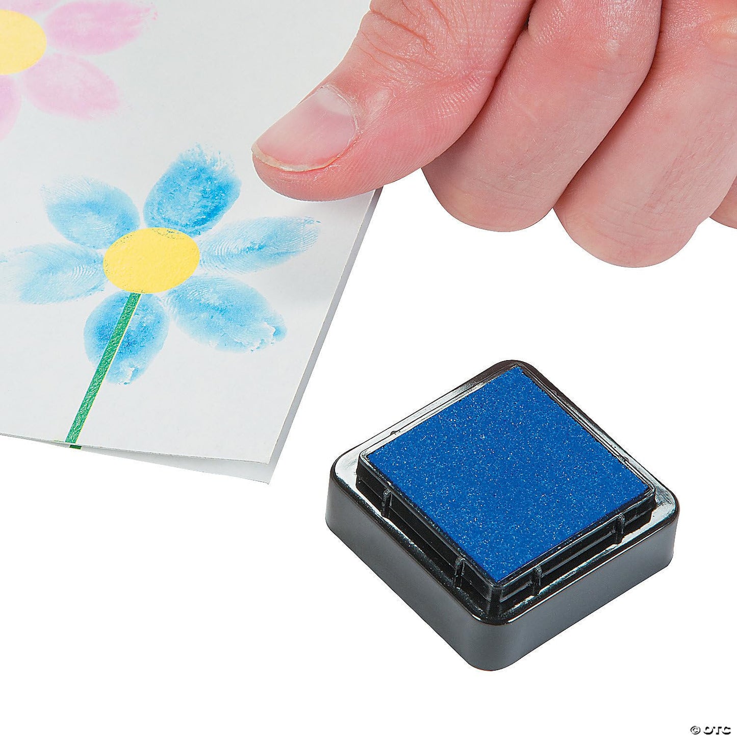 Fun Express Mothers Day Crafts for Kids Classroom - Thumbprint Flower Card Making Kit for Kids 6-8 & 8-12 | Spring Crafts Bulk Set Makes 12 DIY