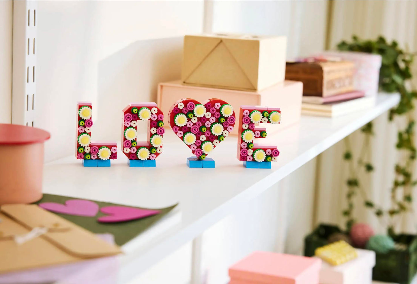 LEGO Love Letters - Heart Decor Building Toy - Love Decorations Display Set for Girls, Boys and Kids Ages 8+ - DIY Art and Home Decor Gift Idea for