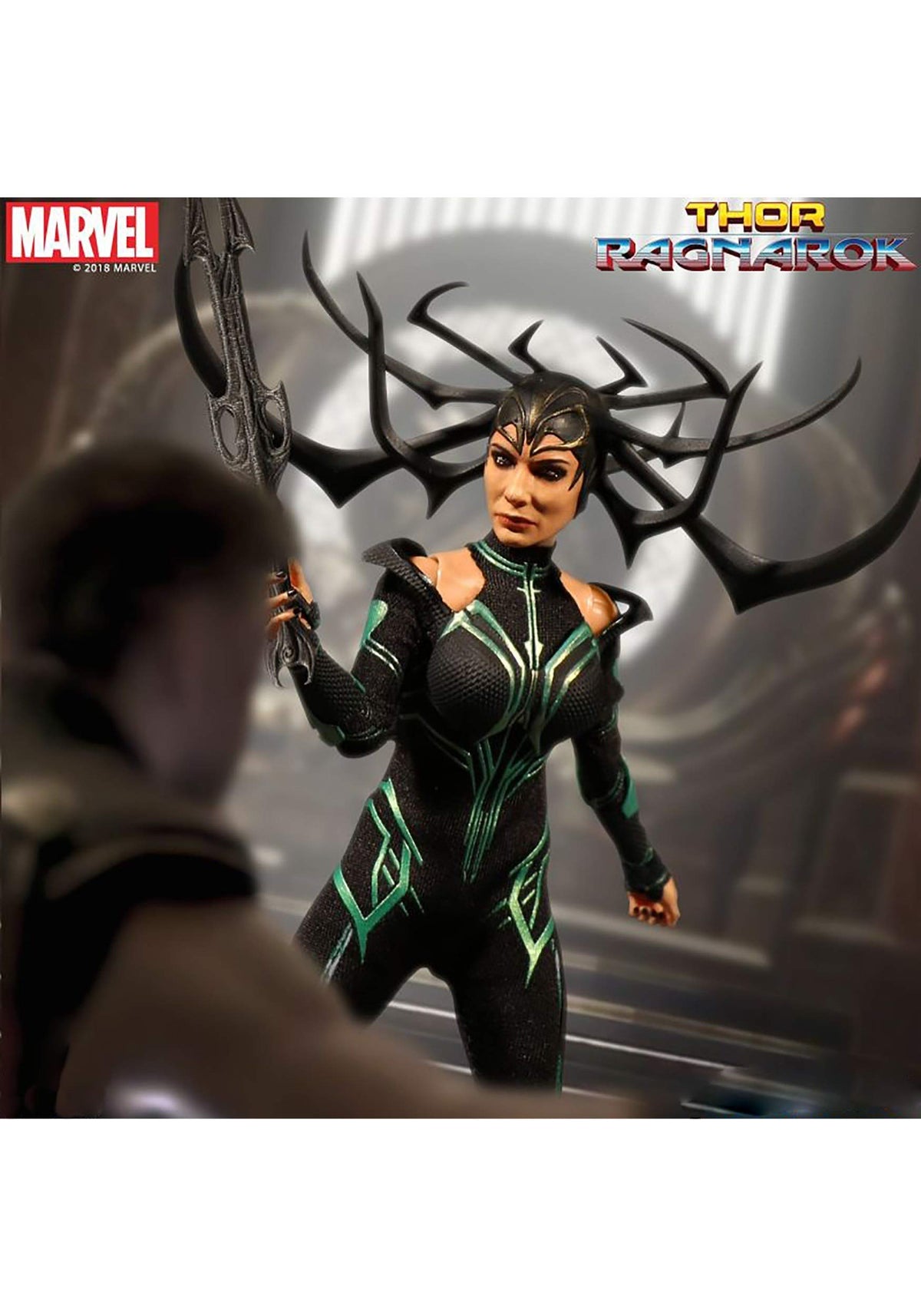 Mezco Toys One: 12 Collective: Marvel Thor Ragnarok Hela Action Figure, Multi-Colored, Standard (MAY189820)