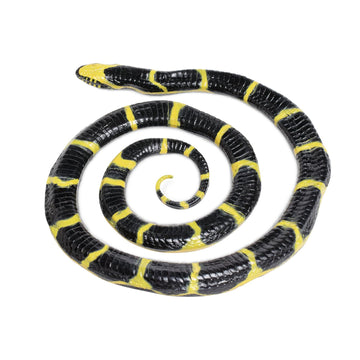 Safari Ltd. Chain Kingsnake Figurine - Detailed 36" Plastic Model Figure - Fun Educational Play Toy for Boys, Girls & Kids Ages 3+