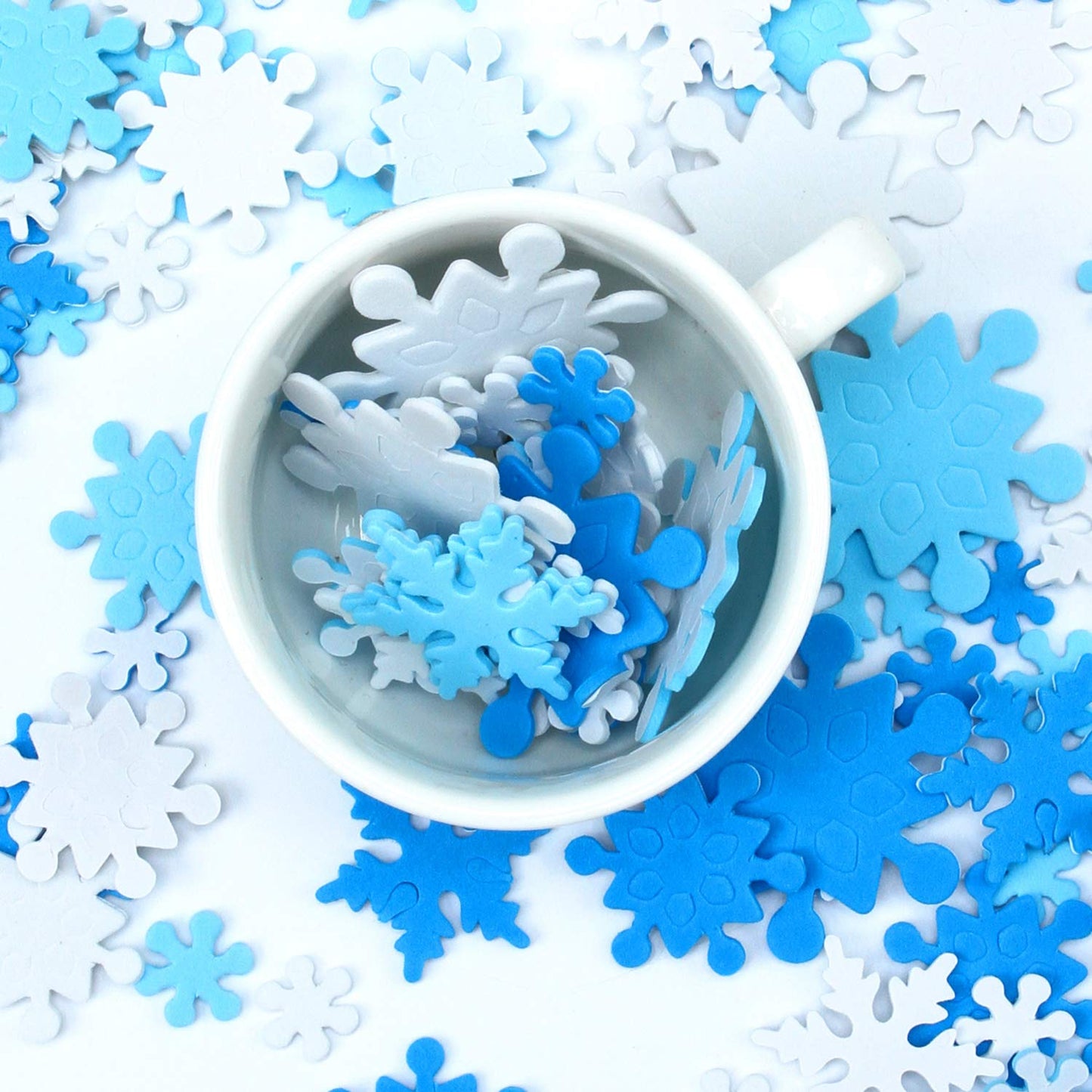 Aneco 600 Pieces Winter Foam Snowflake Stickers Christmas Self-Adhesive Blue and White Snowflake Shape Stickers for Home Holiday Xmas Party DIY Craft