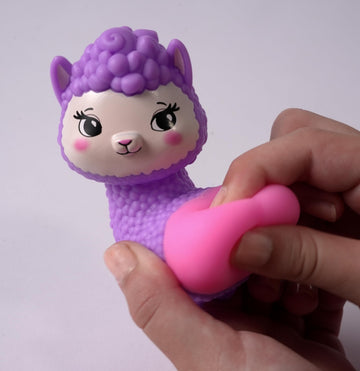 LICENSE 2 PLAY Squishy Tushy | 3” Collectible Mystery Blind Box Figure | Series 1 | Squishy Butt Vinyl Toy, Single Surprise Character | Single Pack