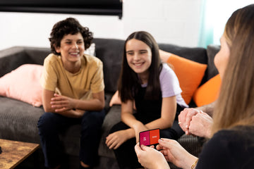Soundiculous - Moose Games: The Hilarious Pocketsize Party Game of Ridiculous Sounds That Gets The Whole Family Laughing