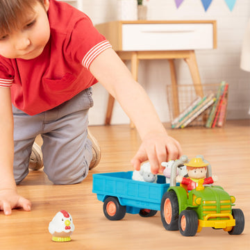 Battat - Farm Toys for Toddlers, Kids - Lights & Sounds Toy Tractor - 7 Pieces Pretend Play Set - Tractor, Trailer, Animals - 18+ Months
