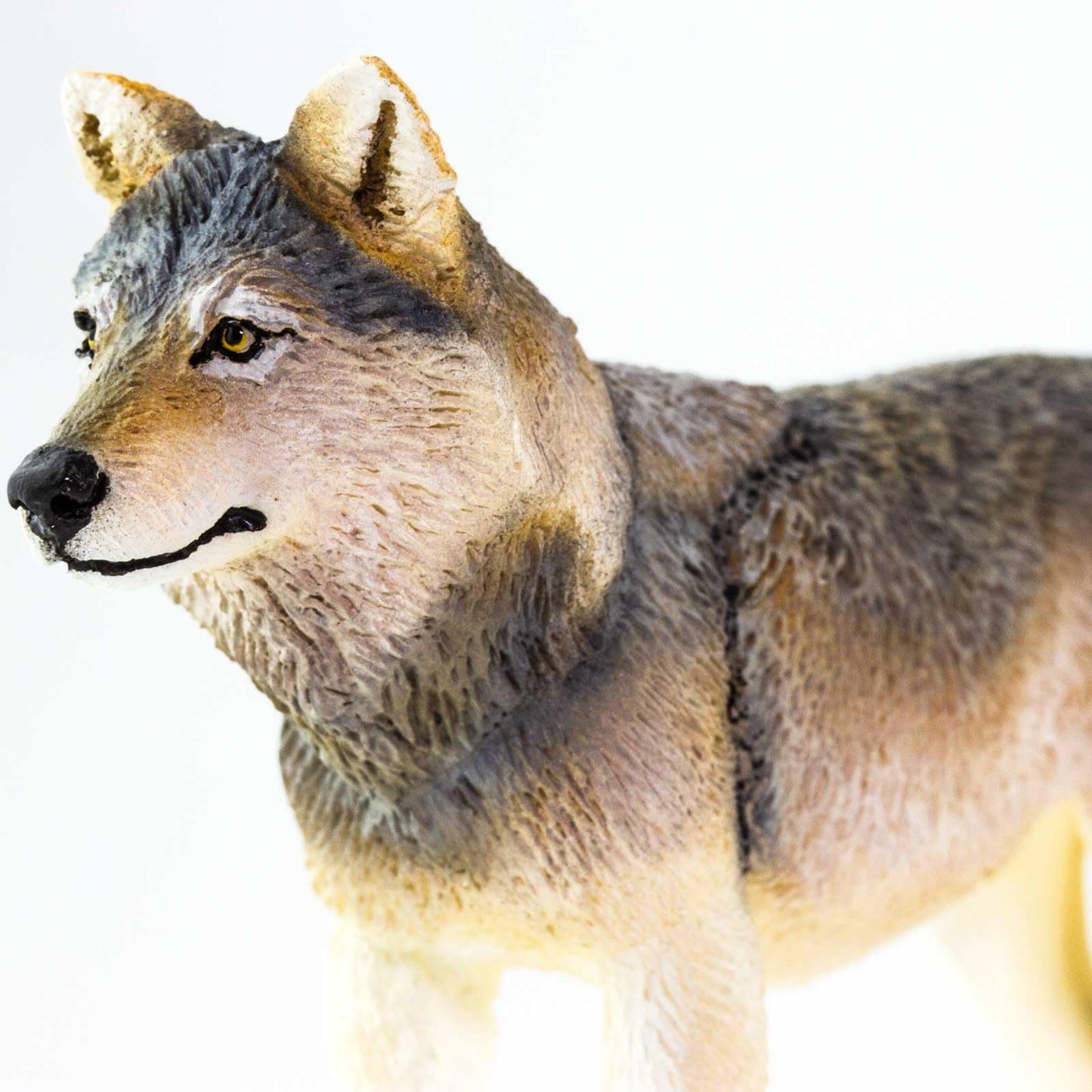 Safari Ltd. Gray Wolf Figurine - Realistic 4" Plastic Wolf Figure - Educational Toy for Boys, Girls, and Kids Ages 3+