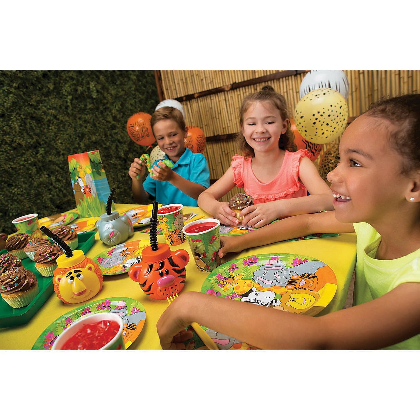 Fun Express Kids Cups with Lids and Straws 12 Pack - Safari Zoo Animal Party Supplies with Bear Lion Tiger Elephant Designs | 14 oz Plastic Cups