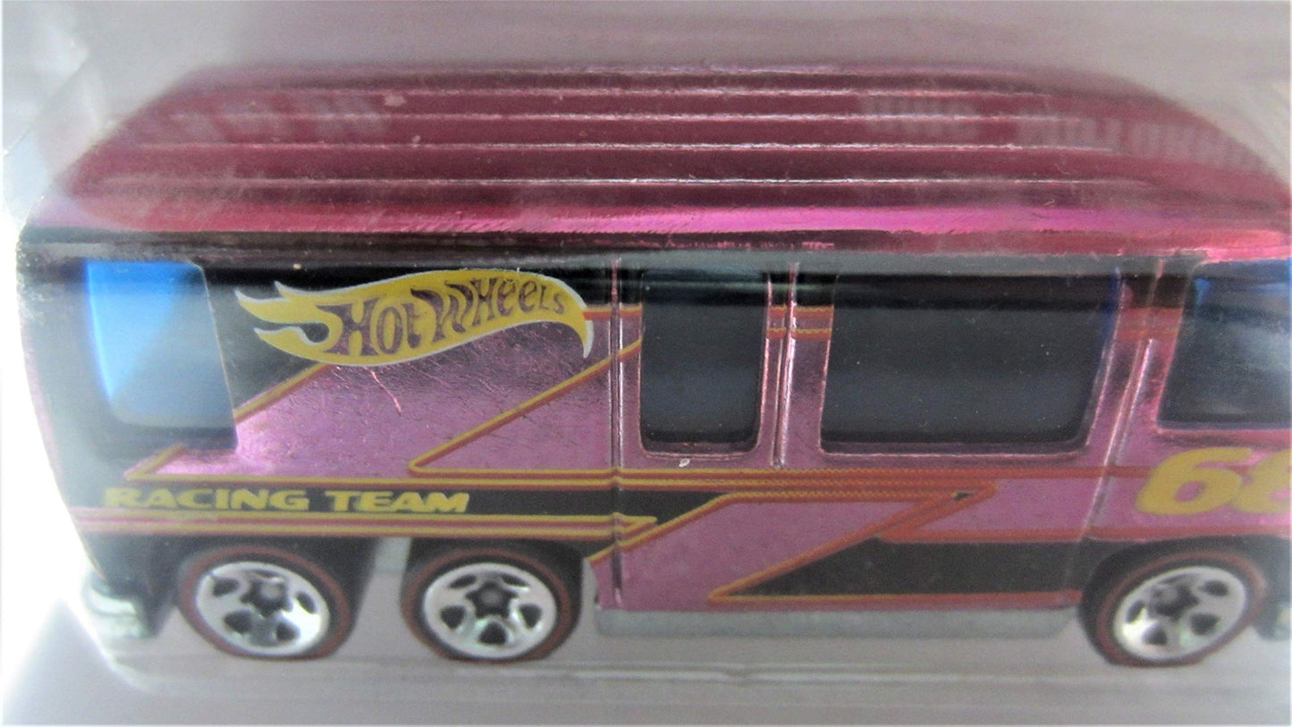 Hot Wheels Classics Series 3 GMC Motorhome 1:64 Scale