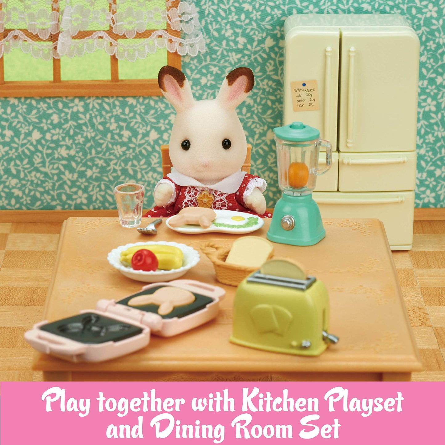 Calico Critters - Breakfast Playset - Dollhouse Furniture & Accessories - Kids Pretend Play Toy, Miniature Dollhouse Food & Accessories Set, Ages 3+