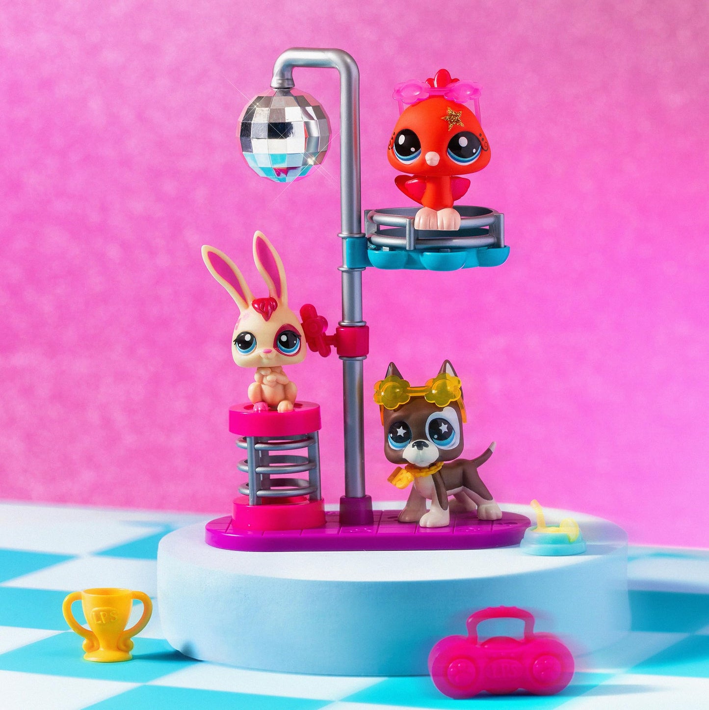 Littlest Pet Shop - Disco Nights Play Pack, Gen 7 Authentic LPS Bobble Head Toy Figure, Collectible Toy Animal, Ages 4+ - Amazon Exclusive