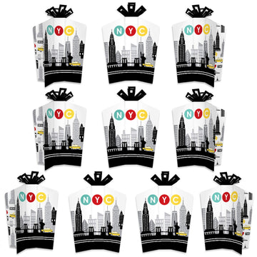 Big Dot of Happiness NYC Cityscape - Table Decorations - New York City Party Fold and Flare Centerpieces - 10 Count